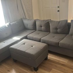 Used Like New Couches Paid 1000 For Them Only Want 600 