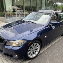 2011 BMW 328i xDrive AWD -Premium & Cold Weather Package 