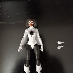 Marvel Legends Captain Marvel 