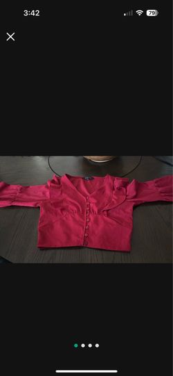 women's short new tops M and one L all are together only