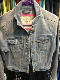 Abercrombie small women's jean jacket