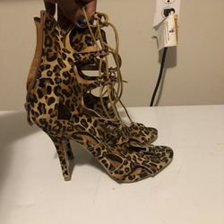 Size 8 Leopard Print Lace Up Heels