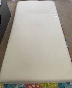 Zinus 6” Twin Mattress
