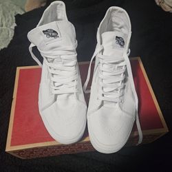 BRAND NEW Sk8-Hi Tapered All White Vans!