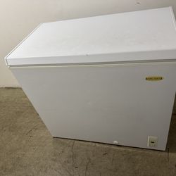 Big Deep Chest Freezer With Delivery 