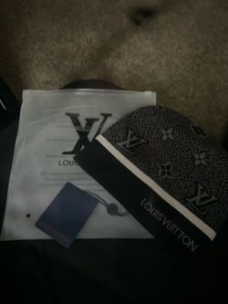Black luxury beanie