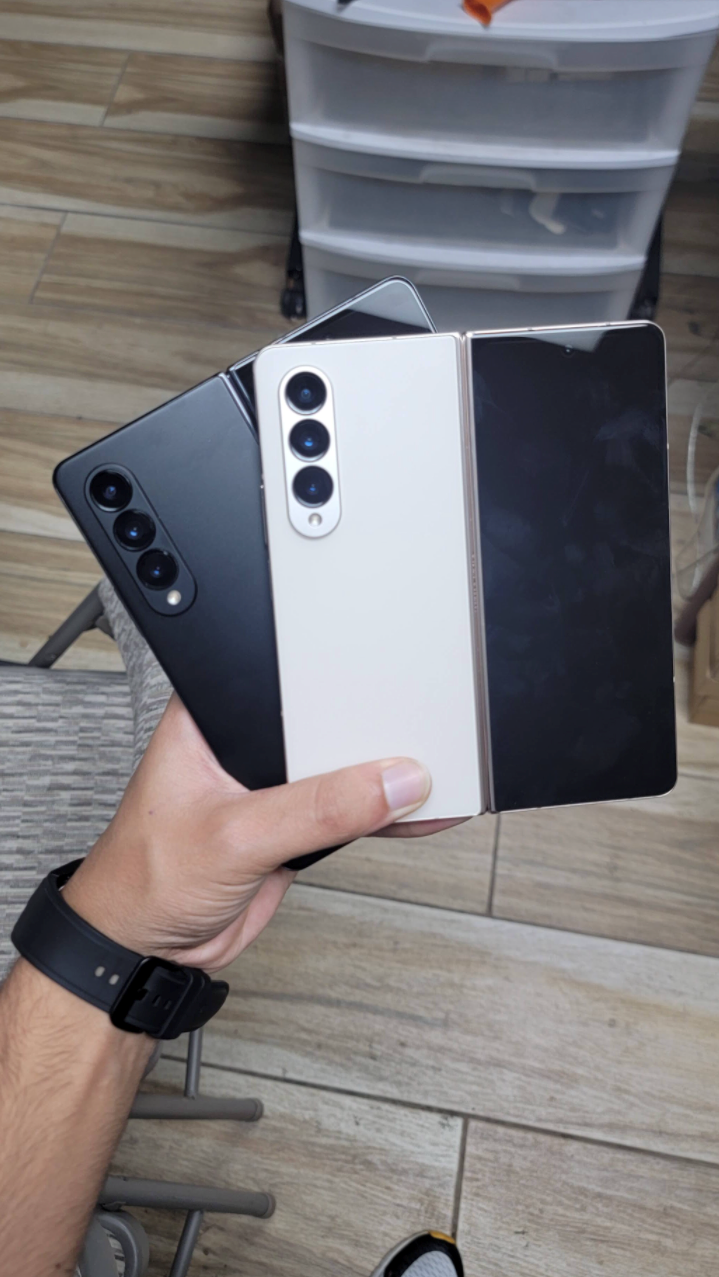 Samsung Galaxy Fold 1 2 3 4 5