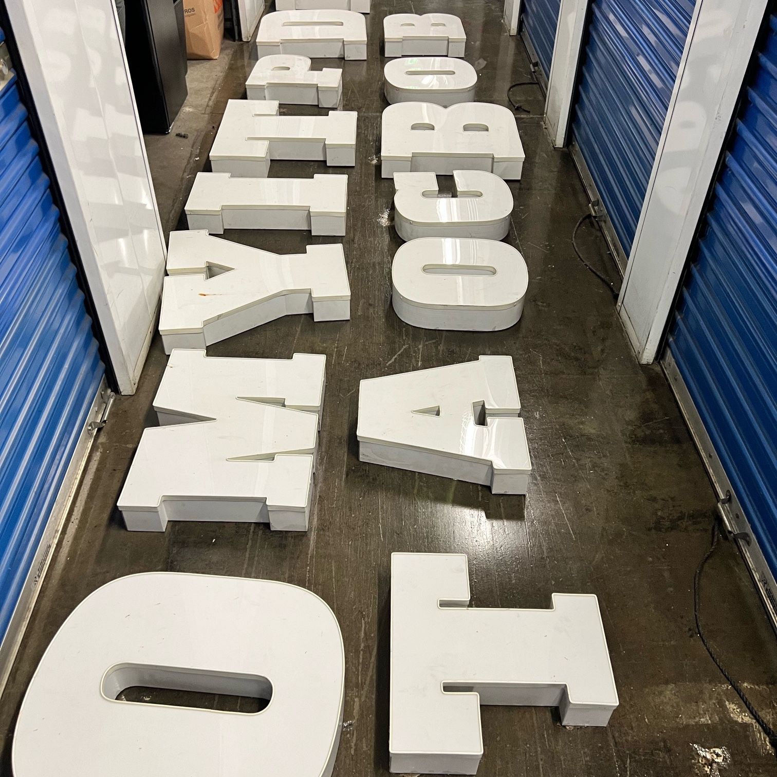 Awning Letters
