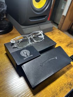 Chrome ❤️ glasses