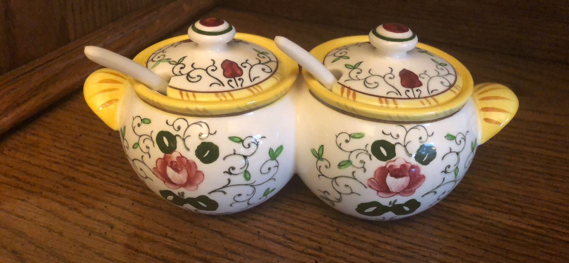 Attached Honey/Jam/Jelly/Sugar Jars w/Spoons