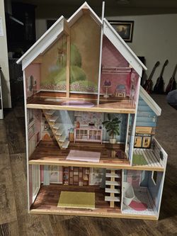 Doll House