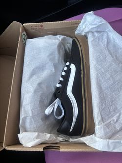 Brooklyn men vans Size 7