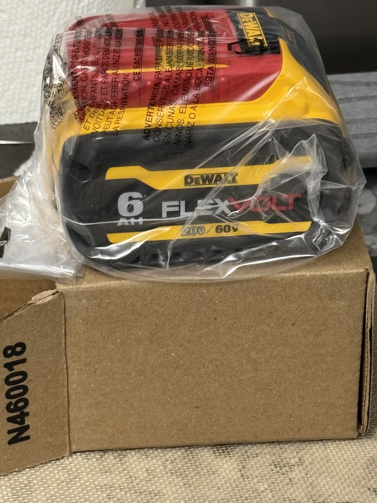 DEWALT FLEXVOLT 20V/60V MAX Lithium-Ion 6.0Ah Battery Pack