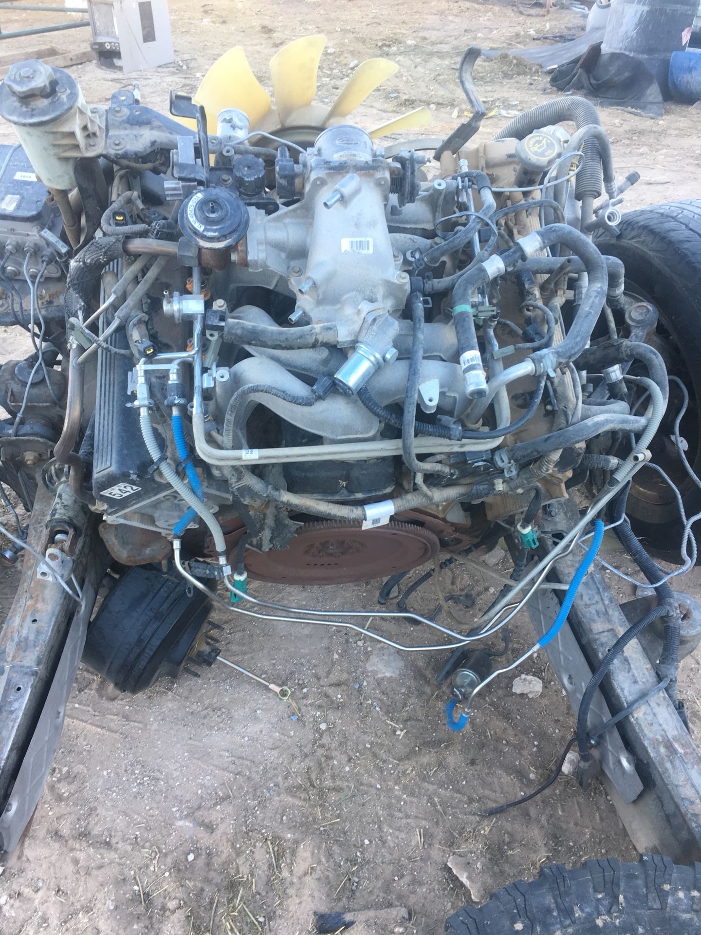 99 Ford Expedition engine with racing coils and body parts