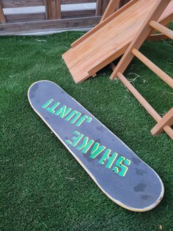 Skateboard