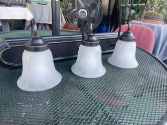 Vanity Lights ( For Damp Area )