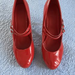 Red High Heel Shoes 