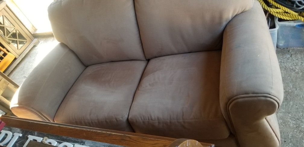 Loveseat And Matching Oversized Chair