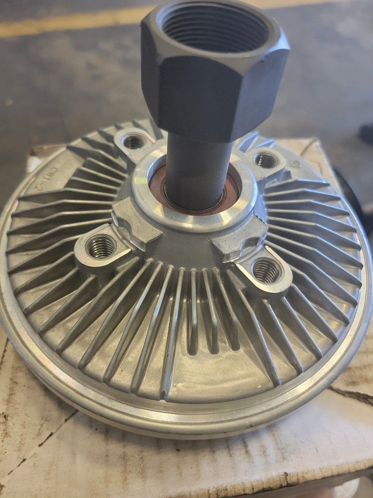 Chevy Colorado  Part  Brake Roto Caliper Control Arm Fan Cluch Hub  Breke Pad