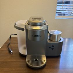 Keurig - K-Cafe Special Edition Single Serve K-Cup Pod Coffee Maker with Milk Frother 