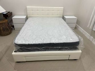 Brand New Queen Bed with Mattress and 2 Nightstands - delivery 🚚