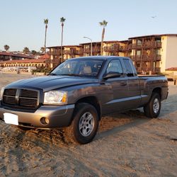 2006 Dodge Dakota