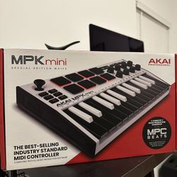 Akai MPK mini