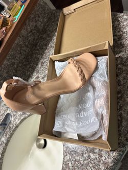 Heels woman’s sz 9
