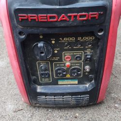 Predator 1600/2000 Watt Inverter Generator