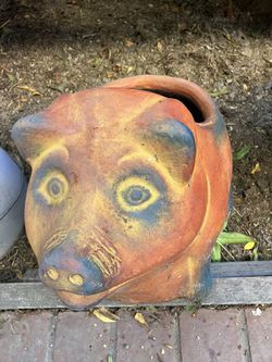Pot ,Pig Planter Terra Cotta 