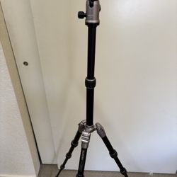 MeFoto  Backpacker Travel Tripod