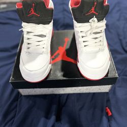 FIRE RED JORDAN 5