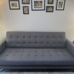 Dania Couch, 2 Chairs, Coffee Table