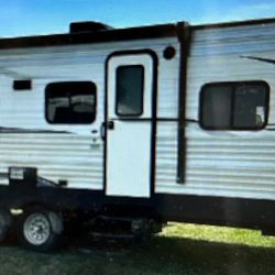 Keystone Springdale Travel Trailer 2019