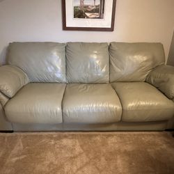 Pullout Couch With Full Size Bed And Mattress