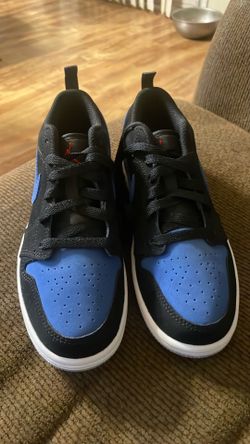 SIZE 3Y NIKE JORDANS FOR SALE BLUE BLACK AND RED