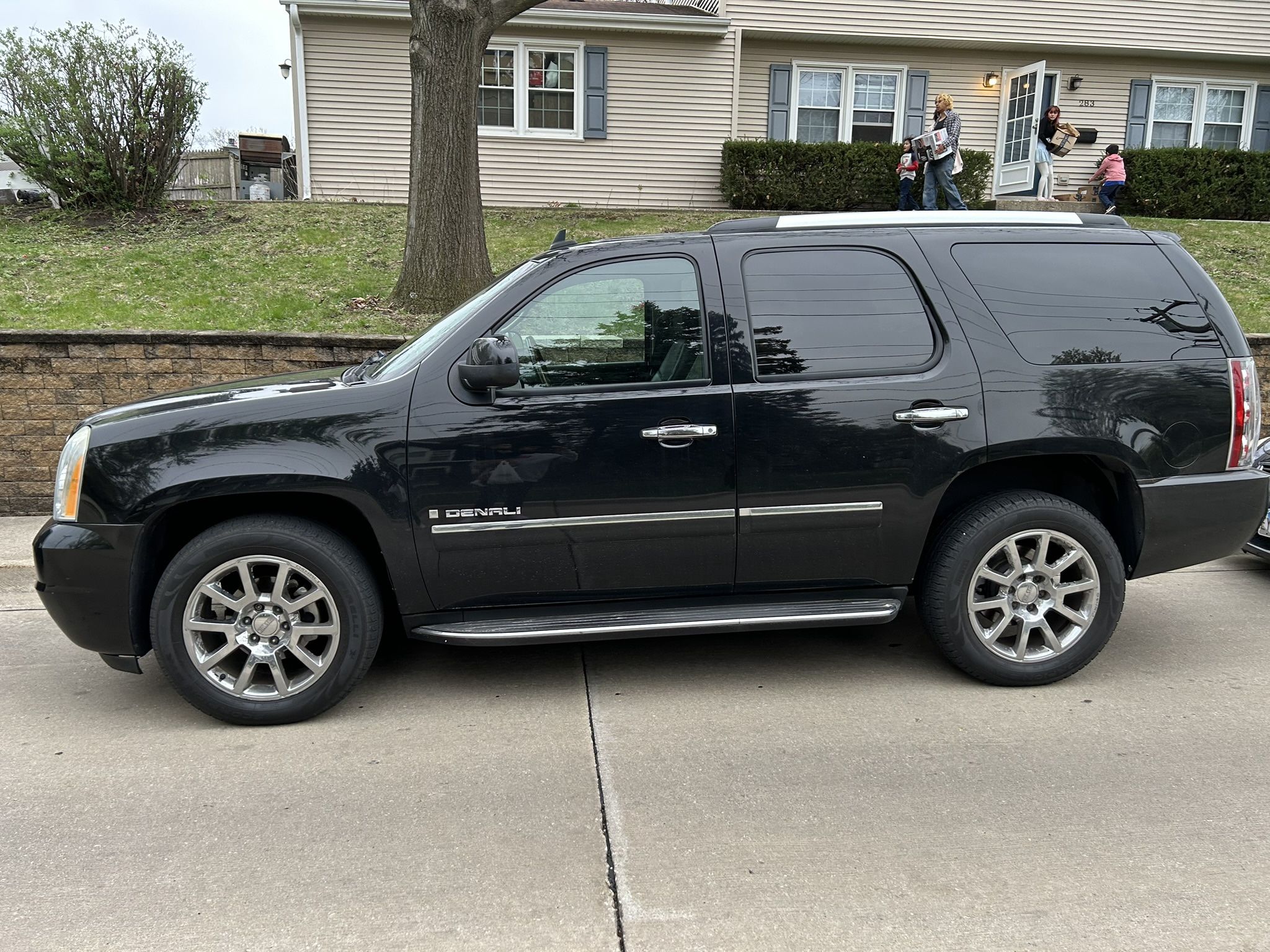2009 GMC Yukon Denali