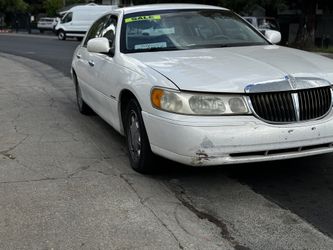 1998 Lincoln Town Car