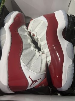 Jordan 11 Cherry