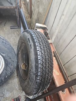 Llanta para troka Lt 215 R 16