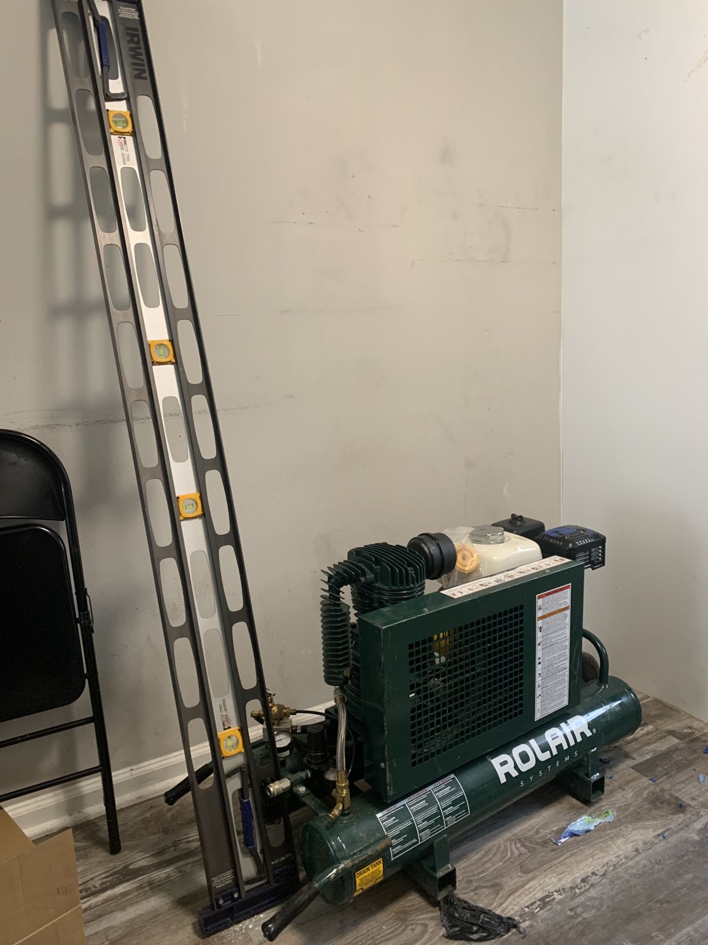 Rolair Air Compressor