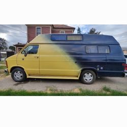 1987 Dodge Camper Van 