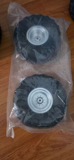 2 original Traxxas monster jam tires 12mm hex brand new