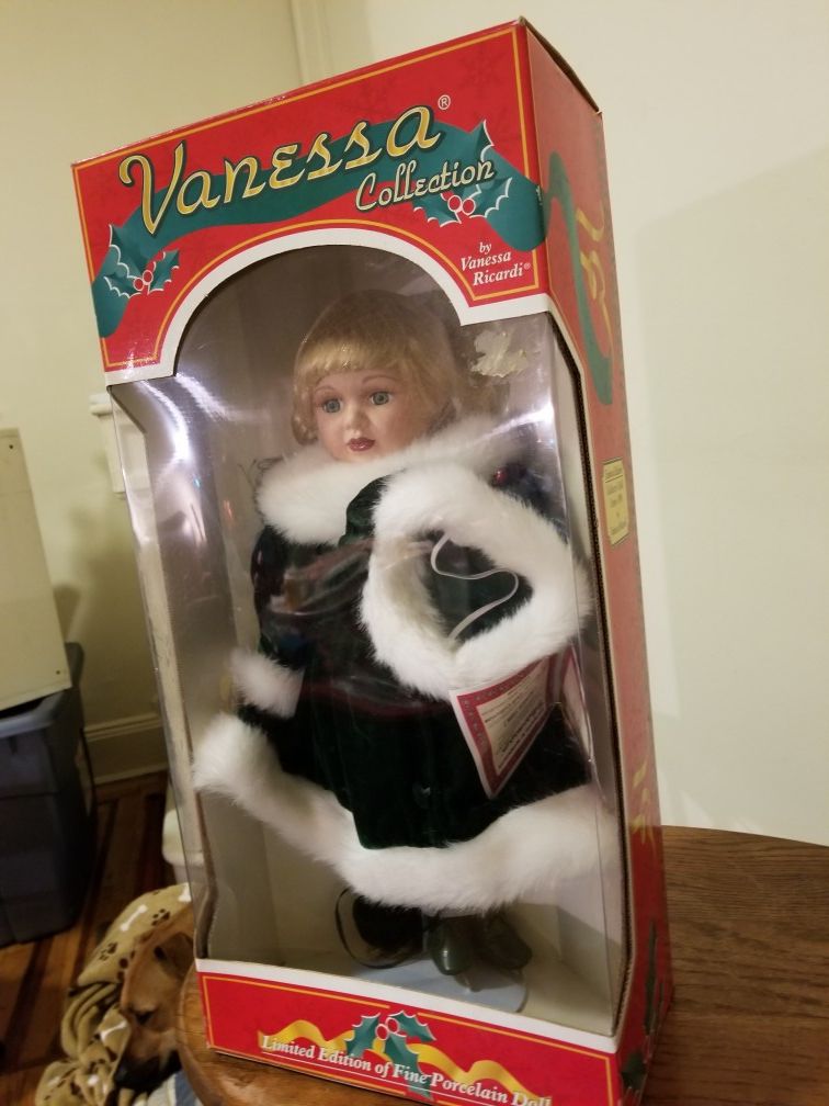 Porcelain doll Vanessa collection by Vanessa ricardi 1998 limited edition