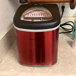 Ice Maker 