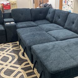 New X-Large Sleeper Sectional Couch / Free Delivery 