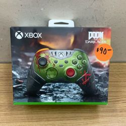 XBOX DOOM THE DARK AGE LIMITED EDITION WIRELESS CONTROLLER.