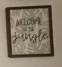 Picture For A Nursery Or A Childs Room Like New. Asking 10.00 Dollars Cash. In Hurst Cross Posted