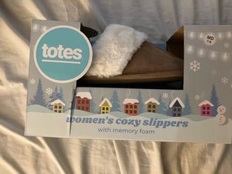 Totes Women's Cozy Memory Foam Slippers Size 7-8 New in box