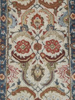 Wool runner rug